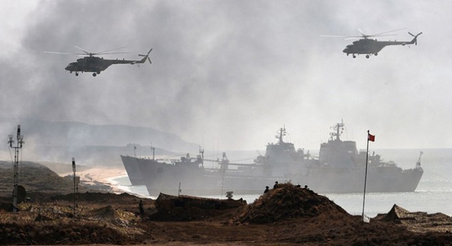 Rus şahinler Putin'den ABD'yi vurmasını istiyor