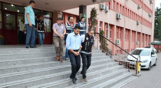 Rüşvet operasyonunda 7 kişi tutuklandı