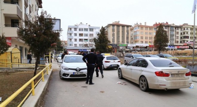 Trafik magandası silaha sarıldı