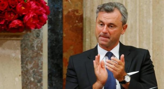 Türkleri vatandaşlığa almayın' çağrısı