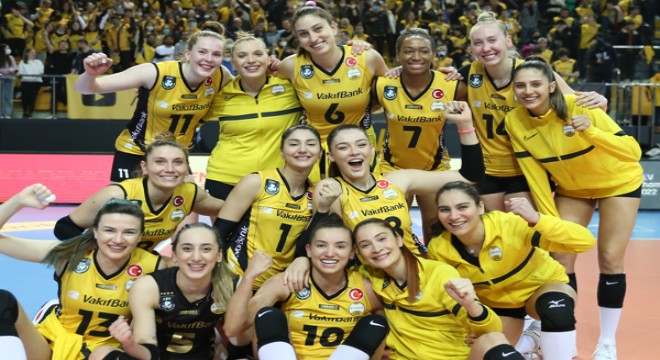 VakıfBank, Şampiyonlar Ligi'nde üst üste 10. kez yarı finalde