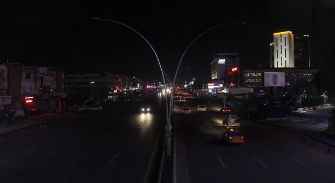 Yol genişledi ışıklar gitti